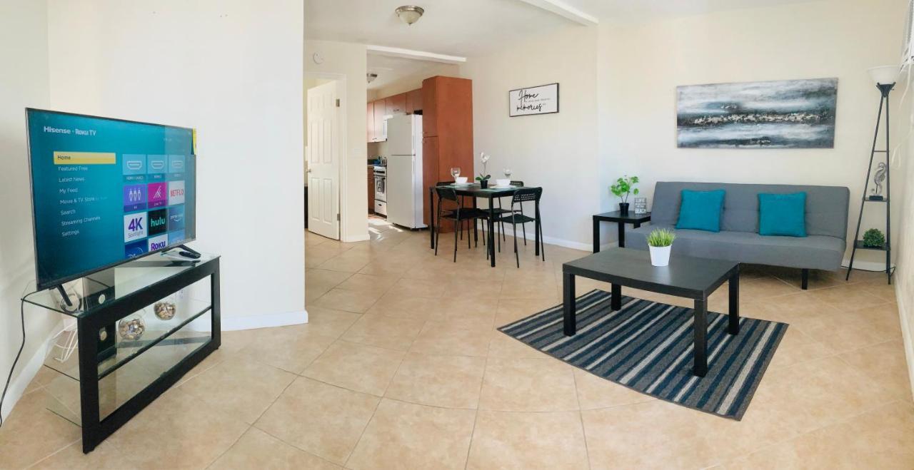 Hollywood Beach Apartments - Walk To The Beach Экстерьер фото
